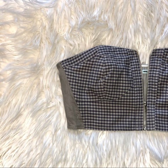 NWOT - Grey Front Zipper Bandeau Crop Top Gingham - Picture 3 of 6